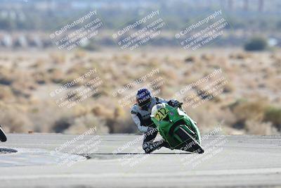 media/Dec-07-2025-CVMA (Sun) [[3e7d2de5dc]]/Race 12- Formula 40 MW and LW/